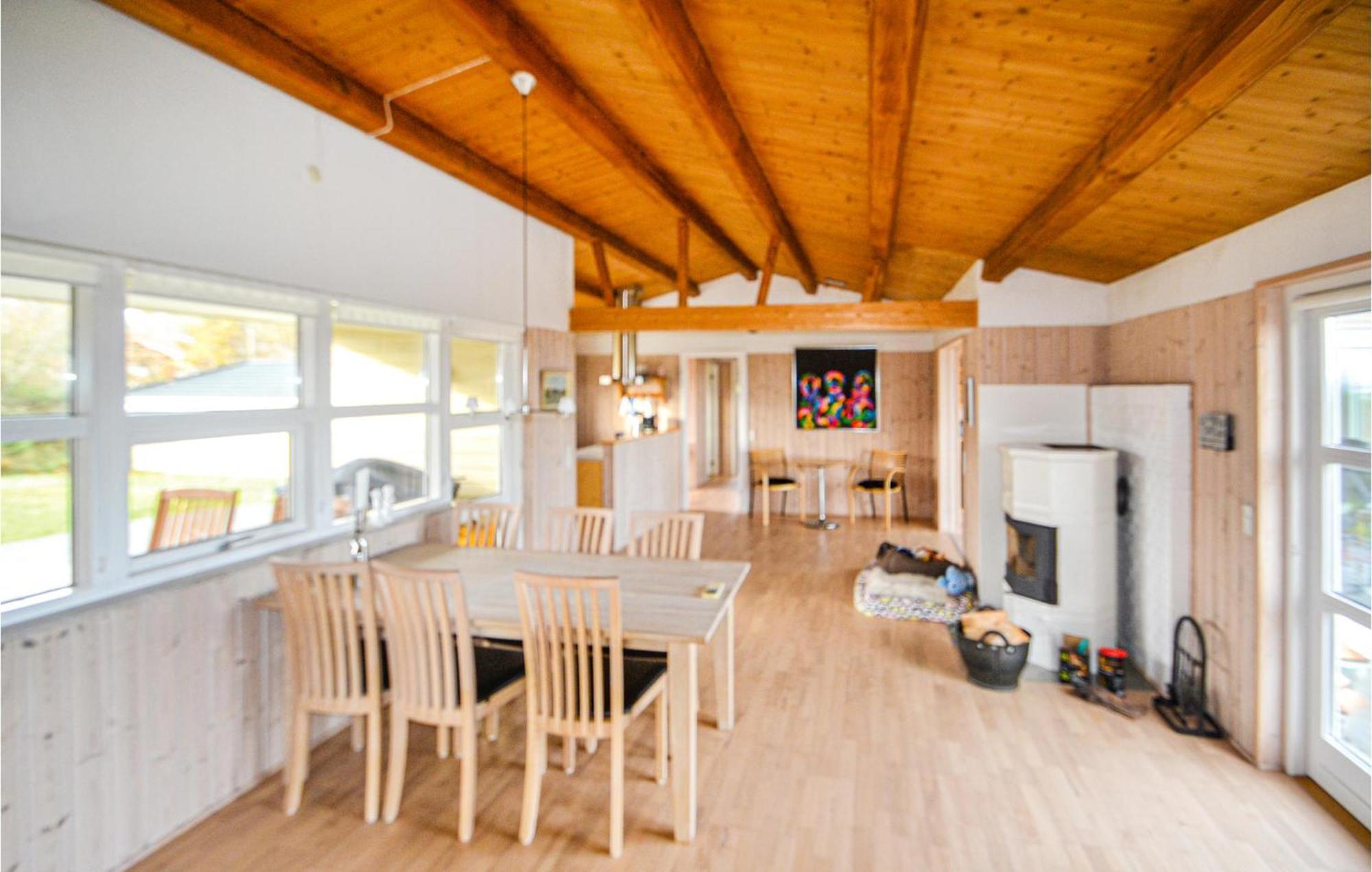 Amazing Home In Orsted With Kitchen Eksteriør bilde