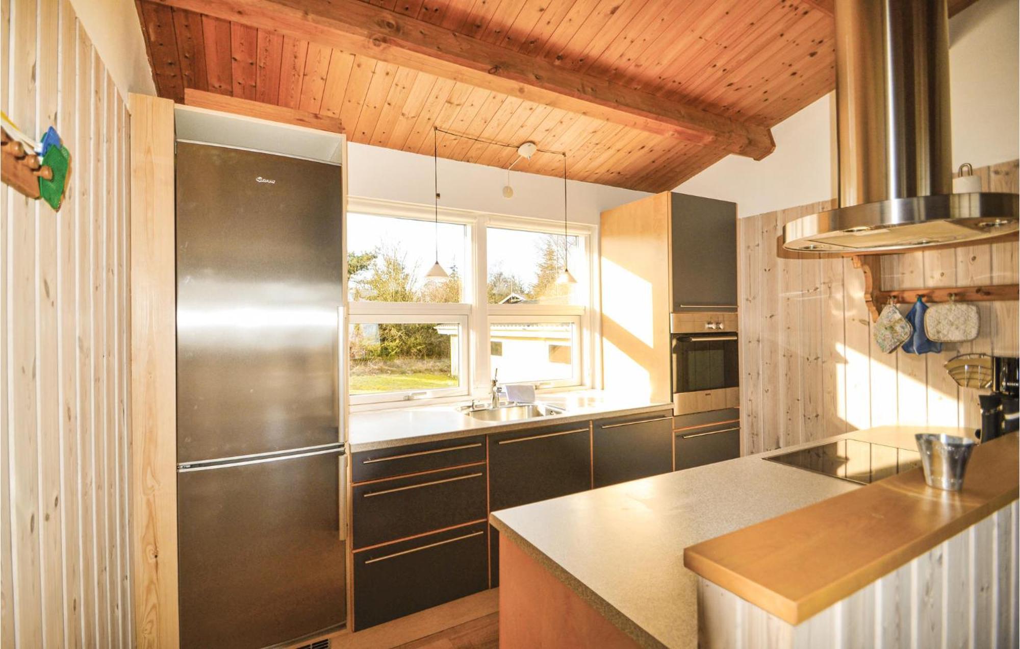 Amazing Home In Orsted With Kitchen Eksteriør bilde