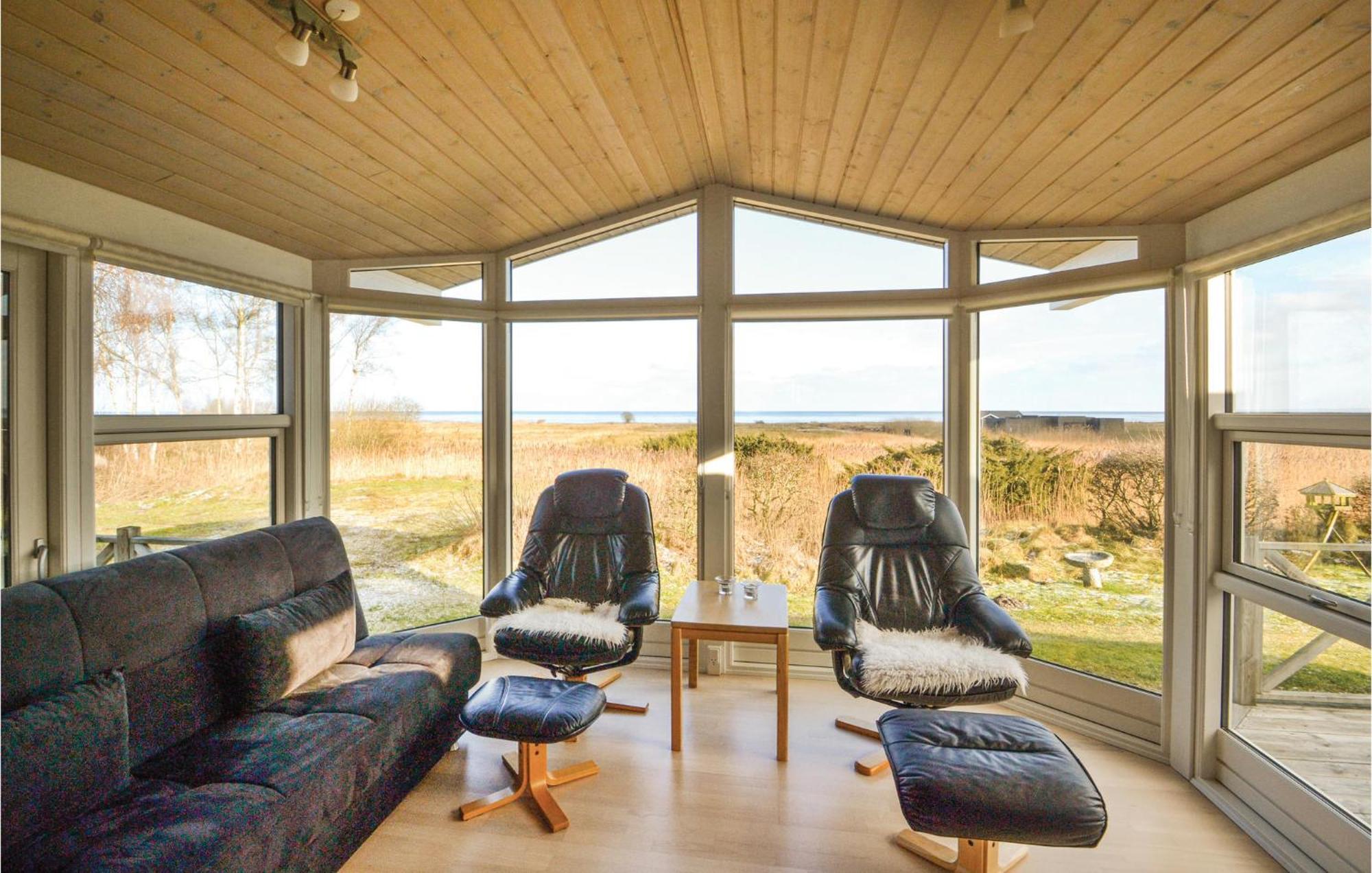 Amazing Home In Orsted With Kitchen Eksteriør bilde
