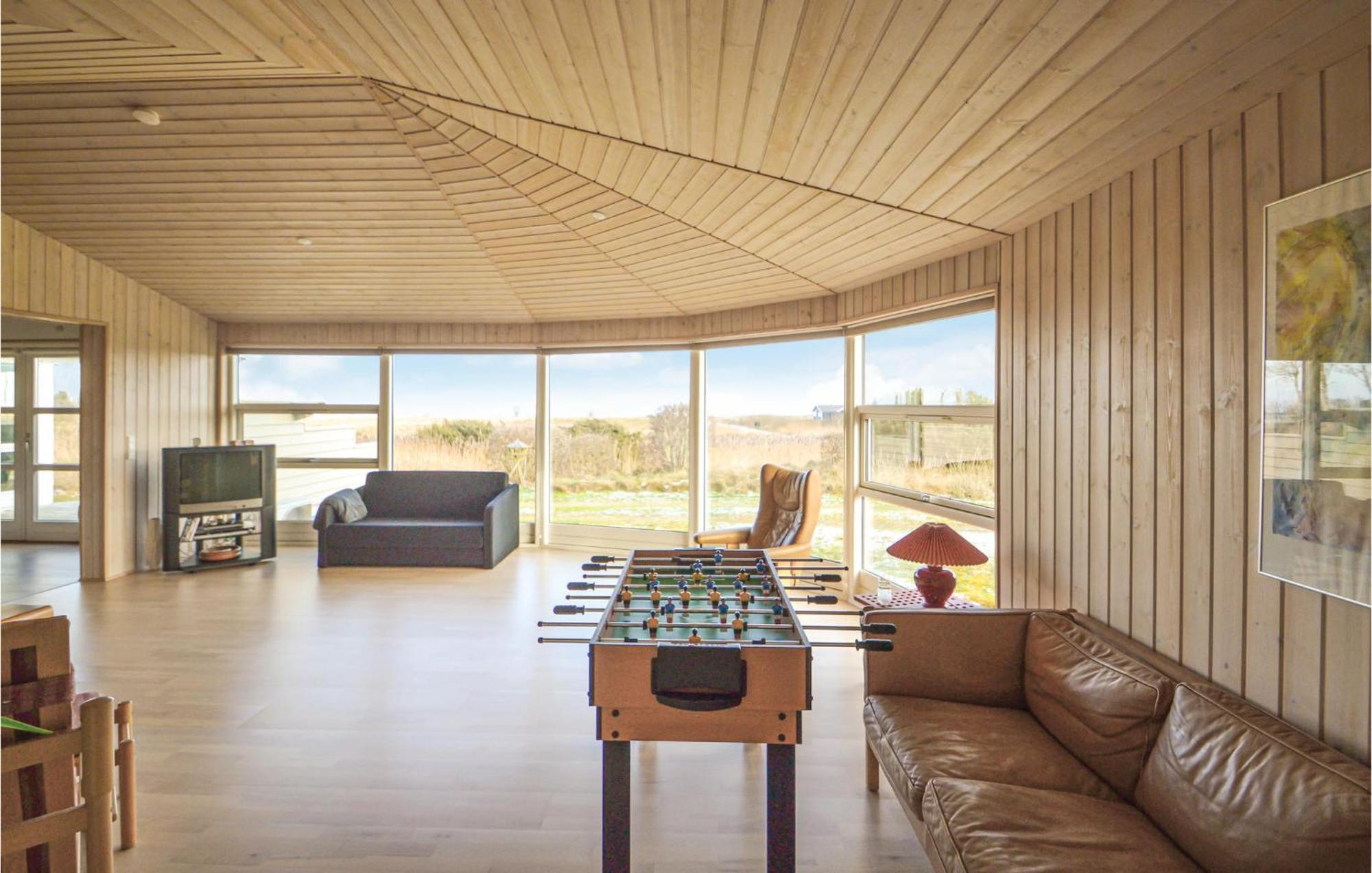 Amazing Home In Orsted With Kitchen Eksteriør bilde