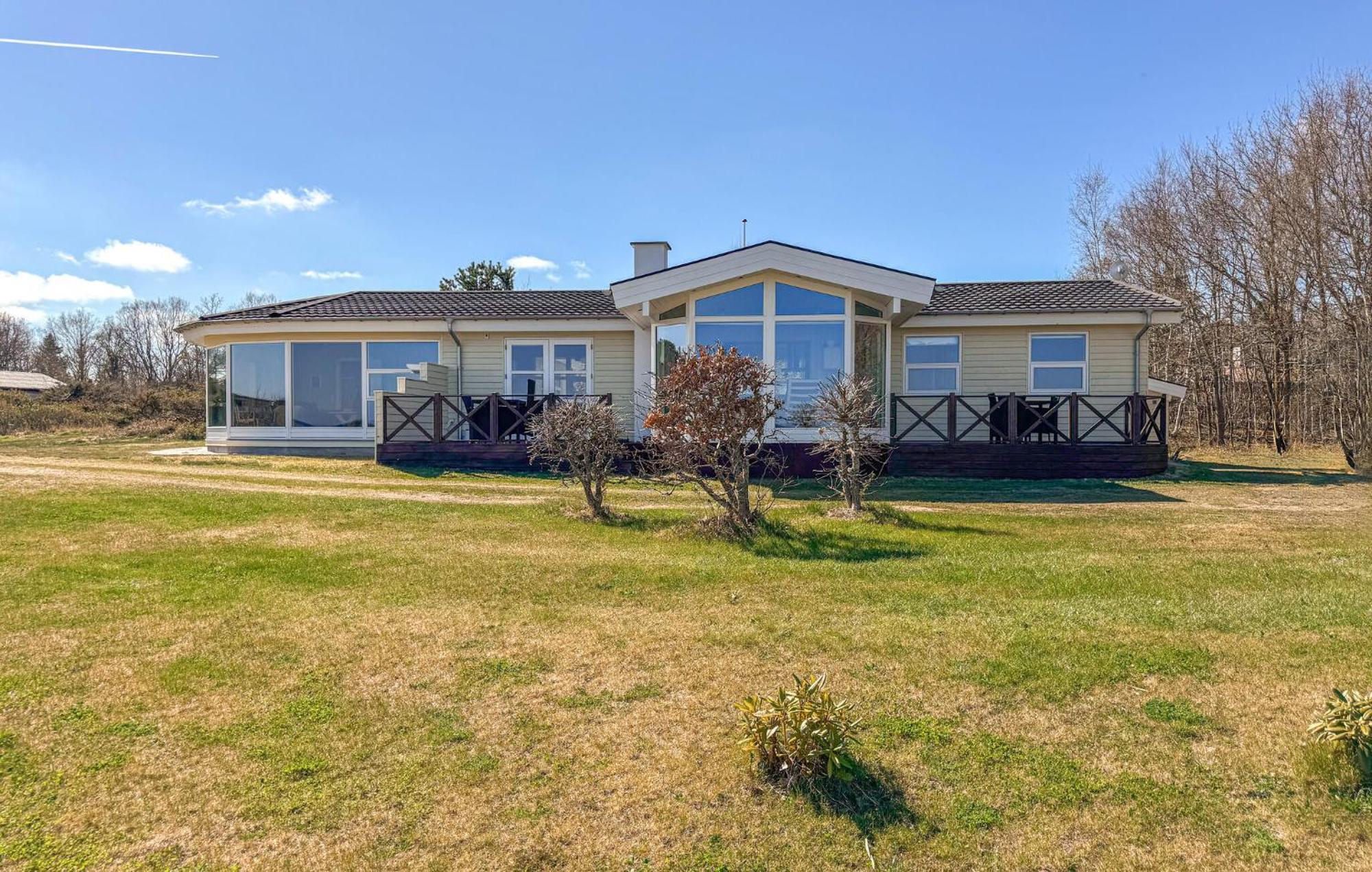 Amazing Home In Orsted With Kitchen Eksteriør bilde
