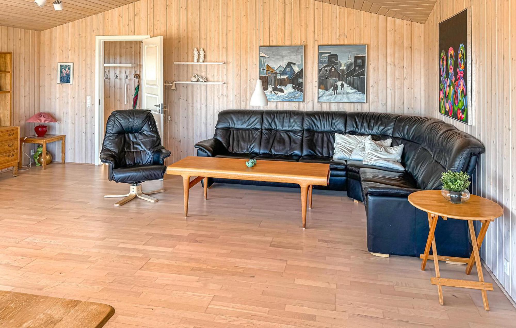 Amazing Home In Orsted With Kitchen Eksteriør bilde