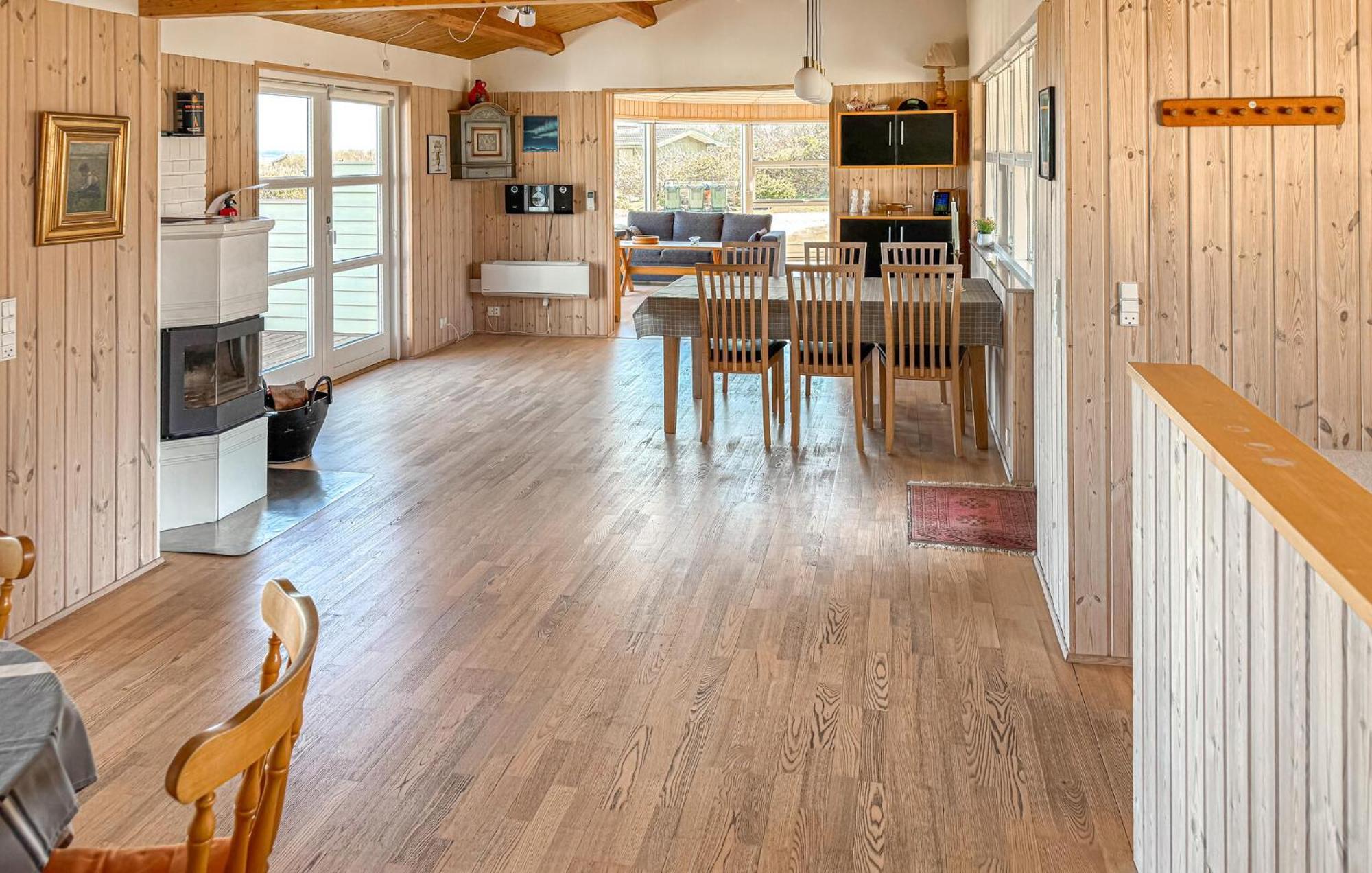 Amazing Home In Orsted With Kitchen Eksteriør bilde