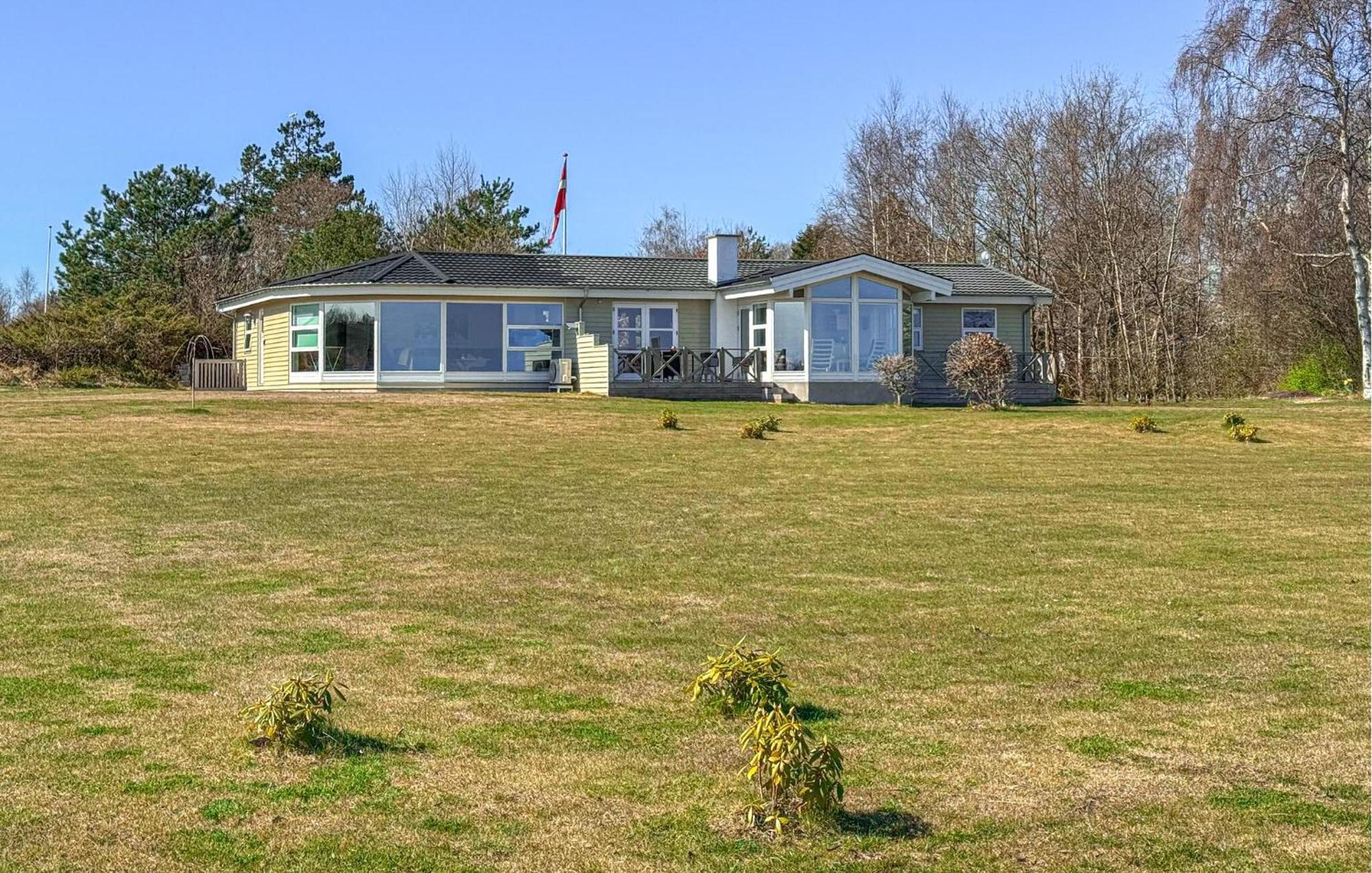 Amazing Home In Orsted With Kitchen Eksteriør bilde